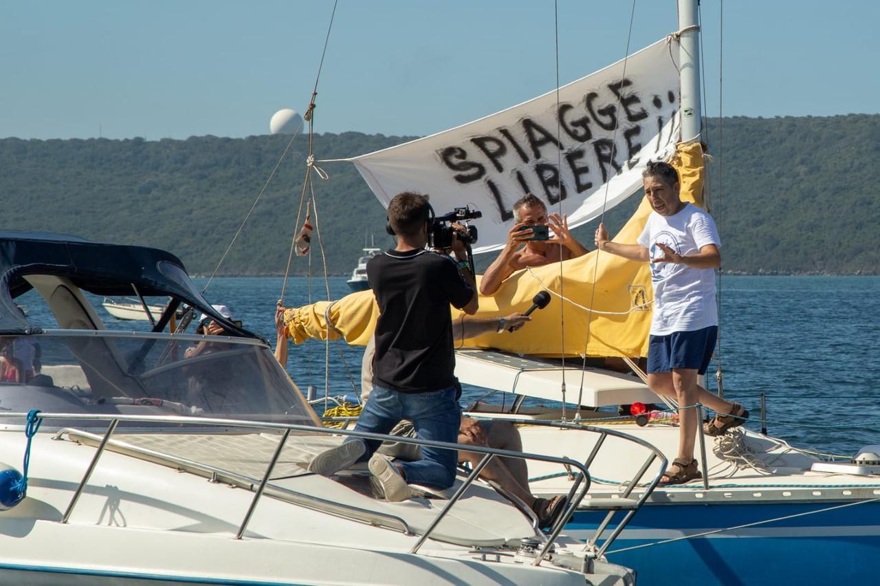 Terralba, diportisti in rivolta: «Fateci lavorare»