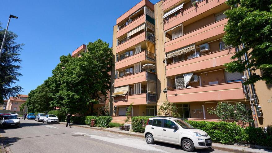 Nella foto una veduta delle case popolari di Ponte a Elsa