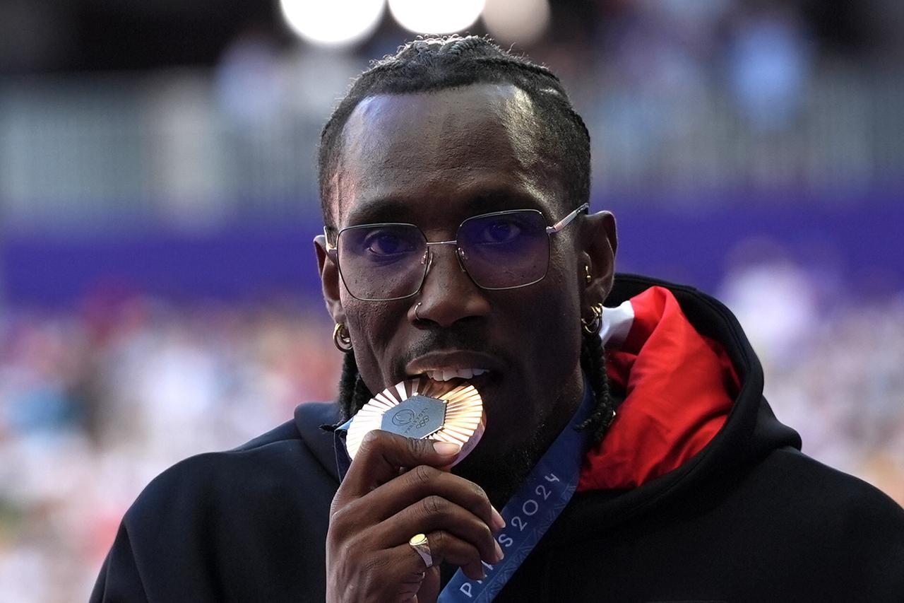 Il bronzo di Diaz è la medaglia numero 100 per Livorno alle Olimpiadi: «La dedico alla città: mi avete accolto con tanto amore»