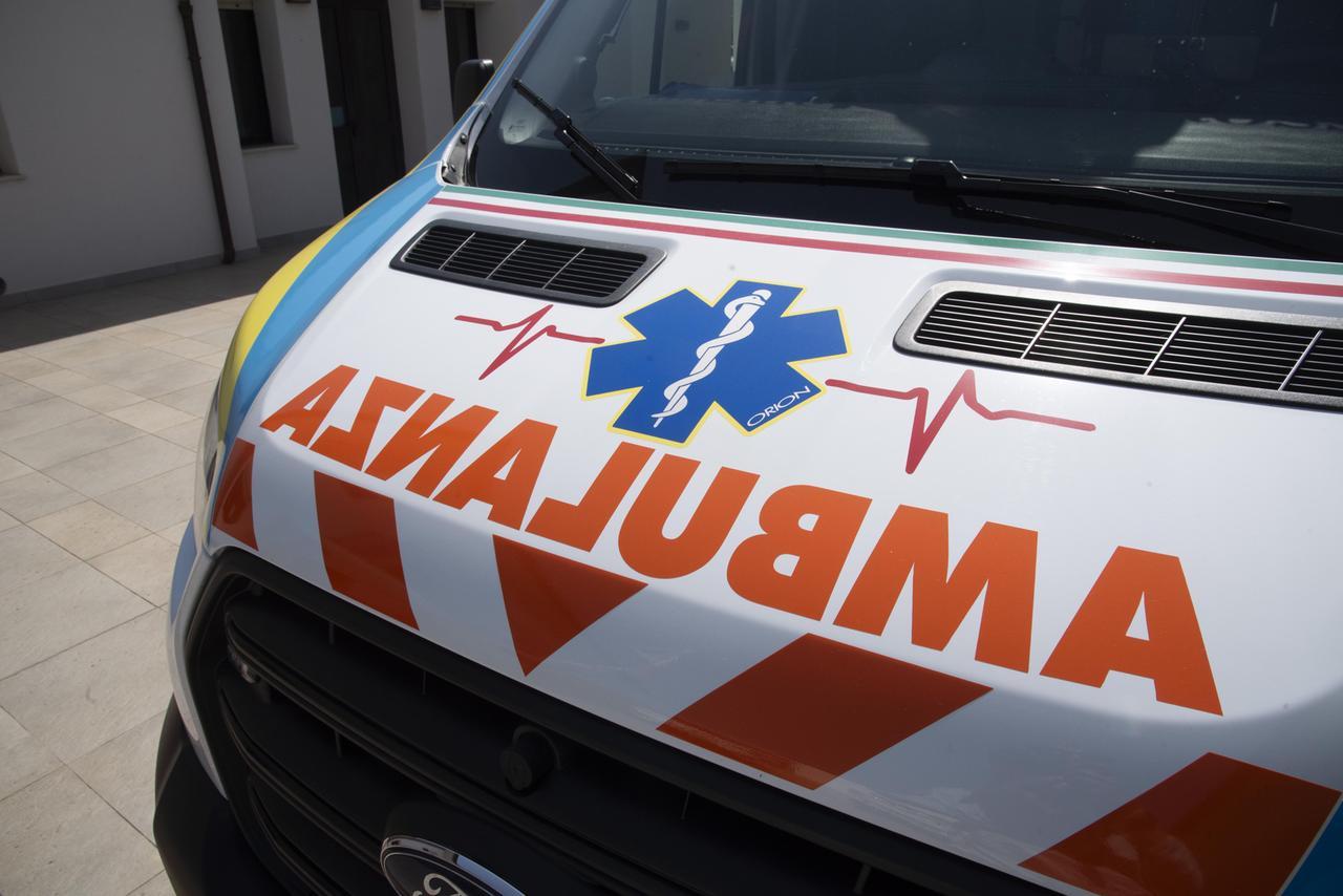 
	Un'ambulanza (foto d'archivio)

