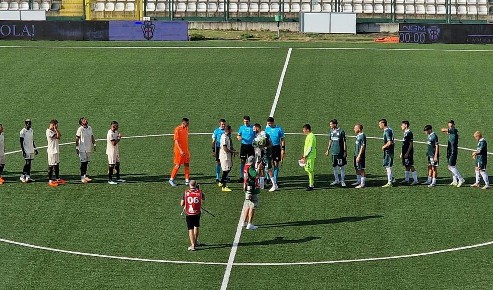 Lucchese sconfitta al debutto dalla Pro Vercelli