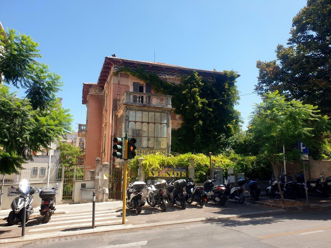 Ecco la maestosa Villa del glicine di Sassari: tornerà a splendere grazie a un nuovo proprietario