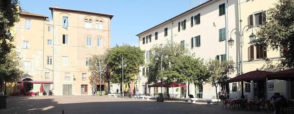 Pisa, più forze dell'ordine e divieti in piazza della Pera in nome del decoro<br>
