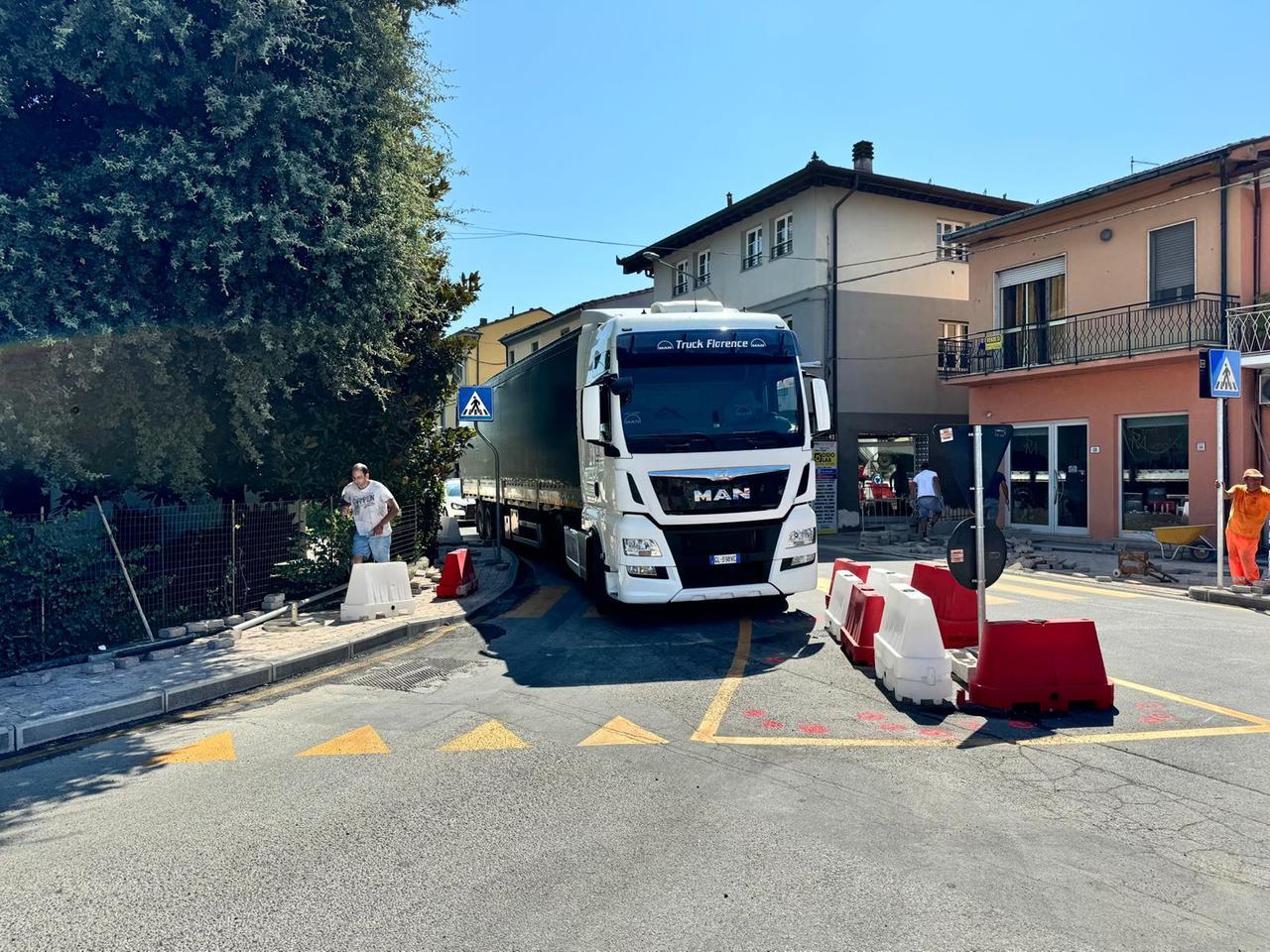 Capannori, Confartigianato: «Le nuove rotatorie pericolose anche per i pedoni»
