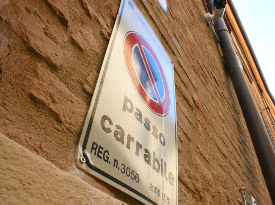 Lucca, passi carrai: autodichiarazione prima della fine di settembre
