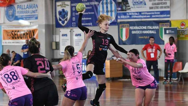 Ferrara, il puzzle degli spazi palestra