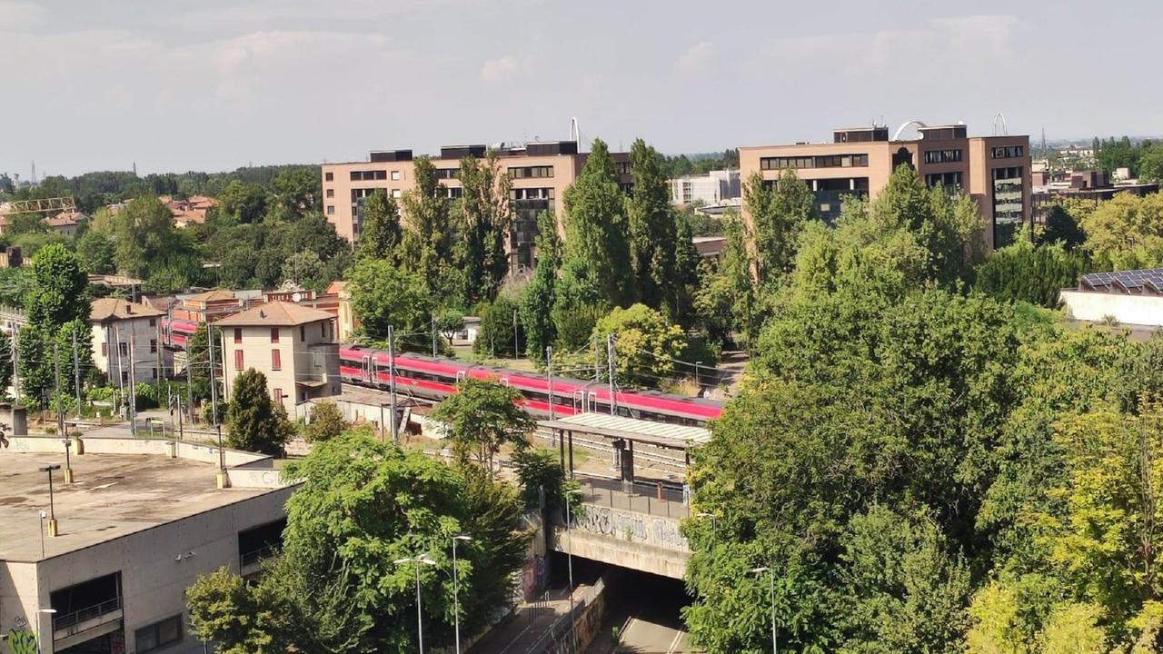 Mediopadana chiusa fino a domenica: viaggi più lunghi fino a 60 minuti