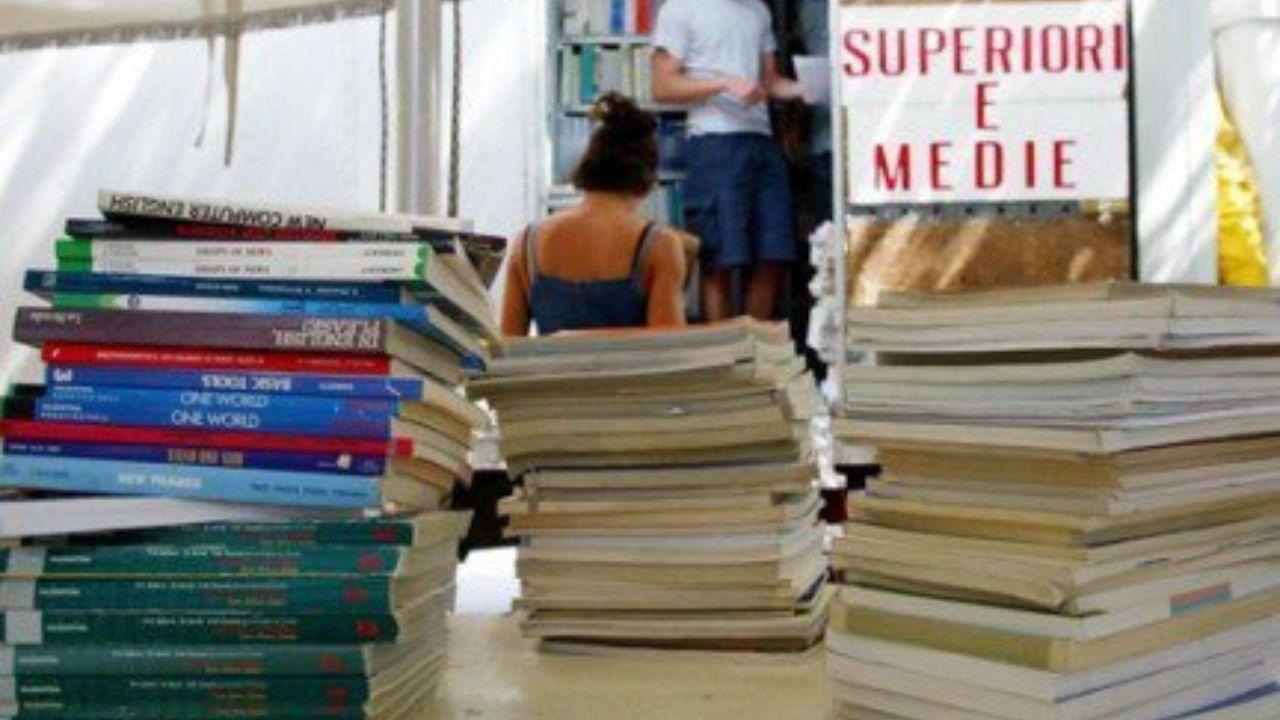 
	L'associazione fa il punto sul caro-libri

