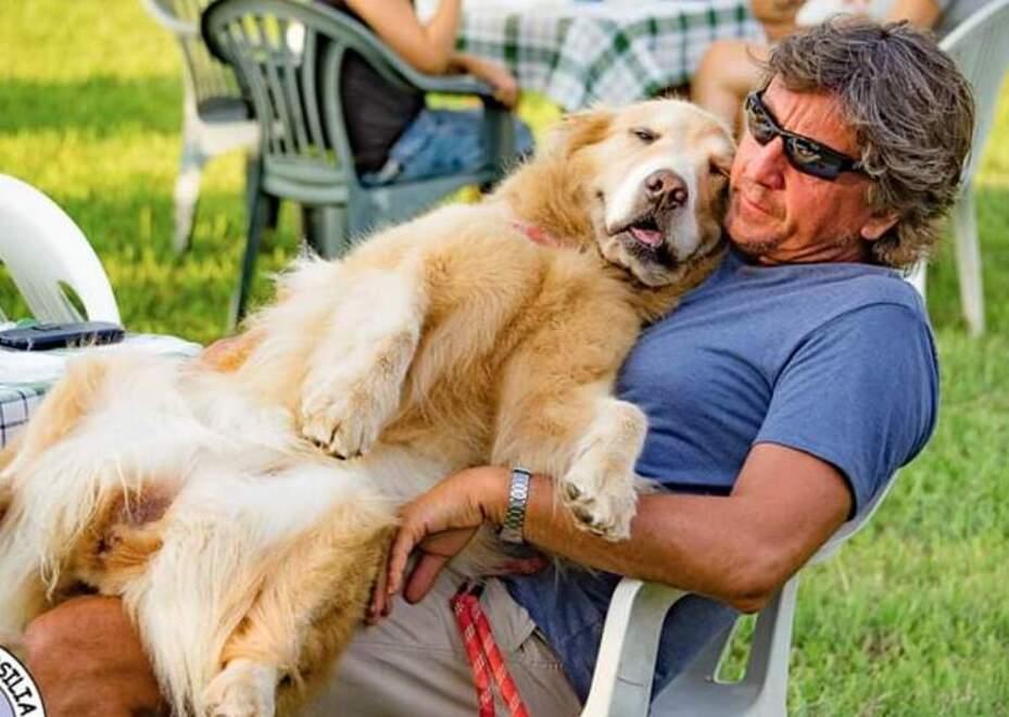 Marco Zeni con Grace, il cane che è stato con lui fino all’anno scorso