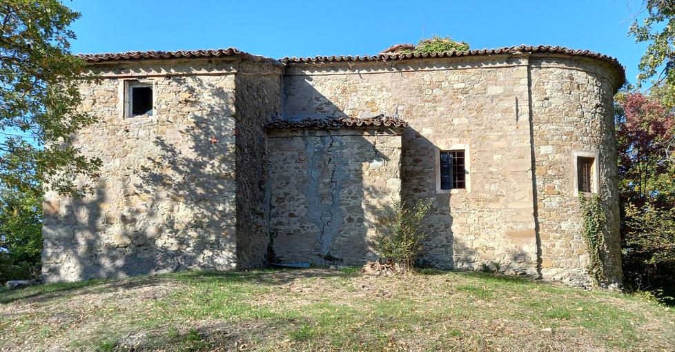 Una camminata fino all’oratorio di Mandra
