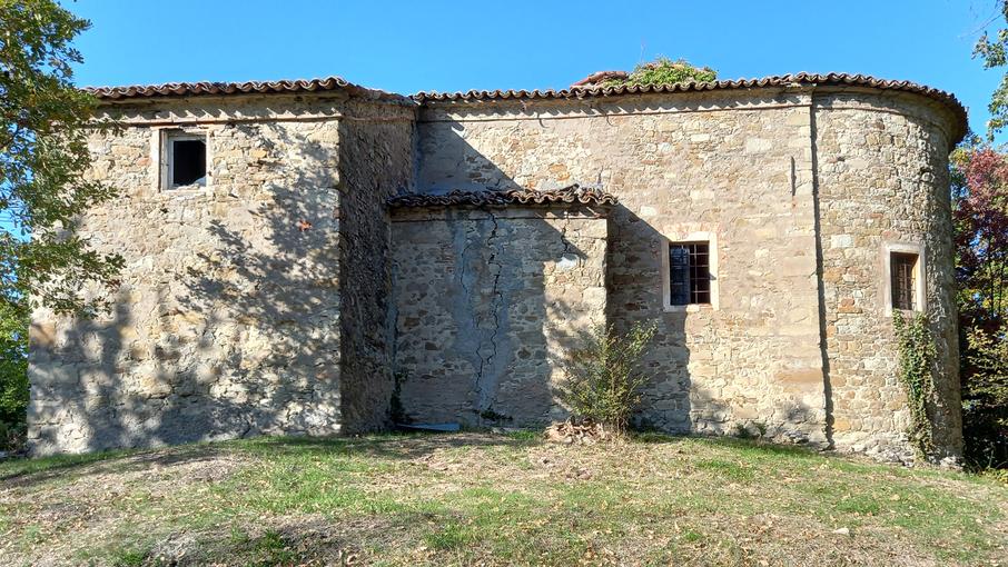 Una camminata fino all’oratorio di Mandra