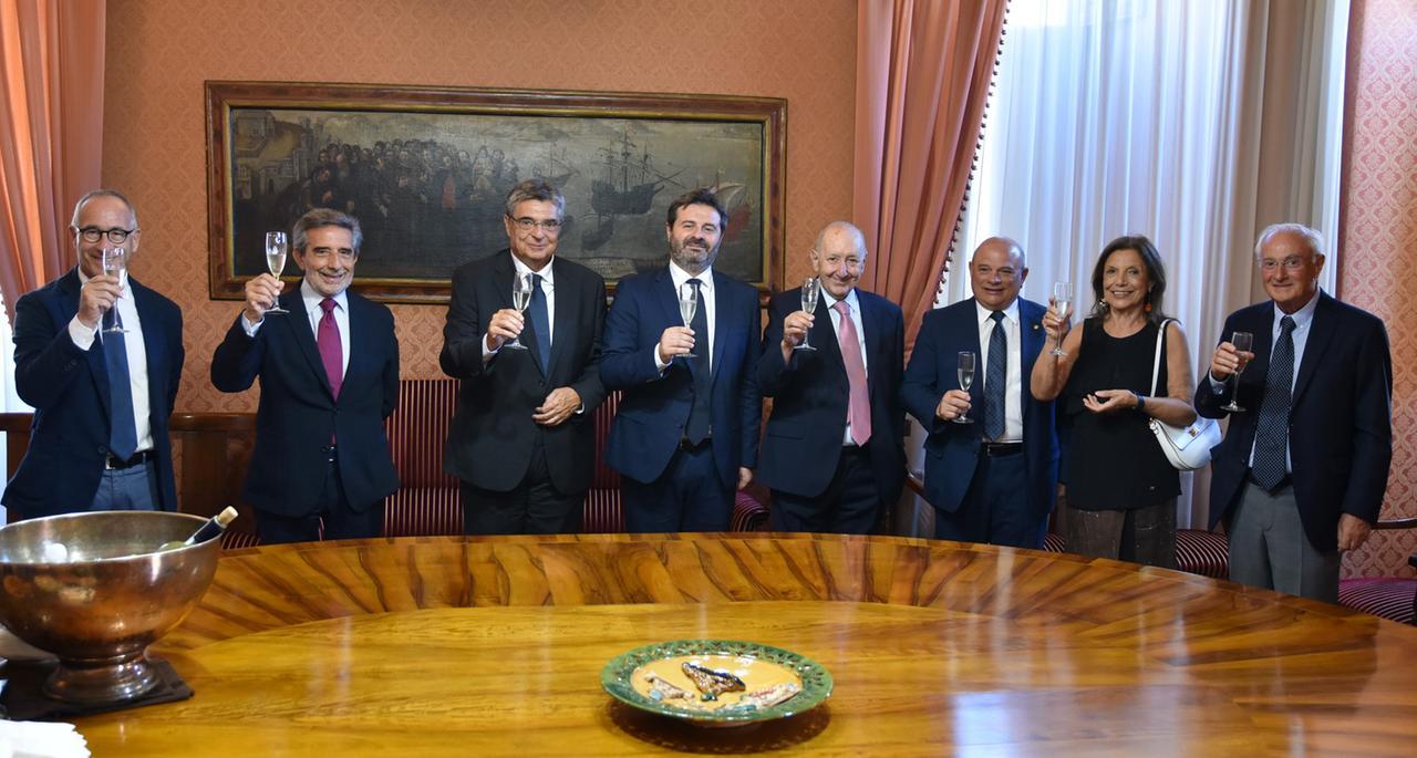 Sassari, a Palazzo Ducale il tradizionale brindisi fra gli ex sindaci della città