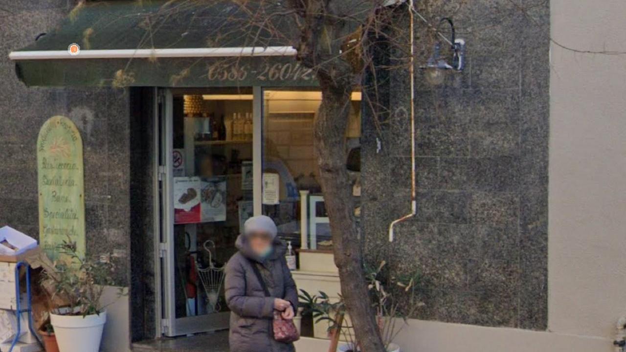 La panetteria di via Malta gestita da Claudia Bonsignori e dal marito Francesco Piccioni (foto d’archivio)