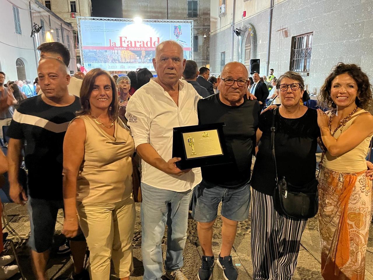 Sassari, un “Ciclone” alla Faradda: il capocandeliere dei Contadini festeggia la sua cinquantesima Discesa