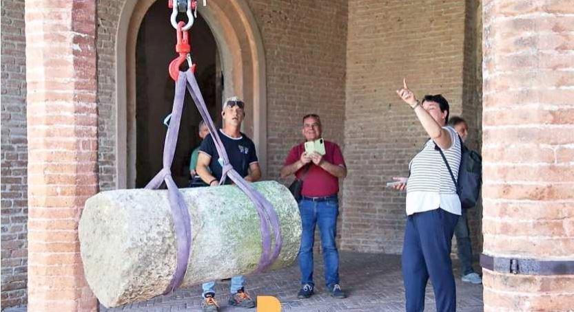 Miliario romano trovato a Pontemaodino: sarà custodito nel museo Pomposiano