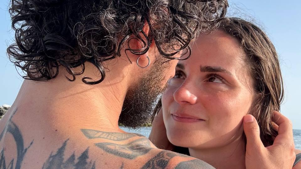 La lettera del fidanzato di Valentina: «Un urlo e poi l’ho vista volare via»