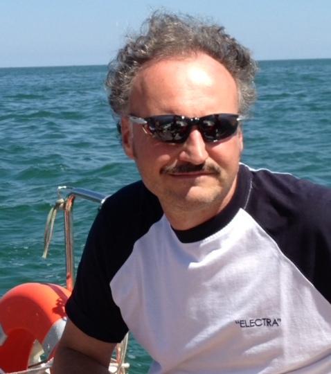L'addio a Stefano Fregni, morto in un incidente stradale: «Mio fratello era un tipico figlio di Finale»