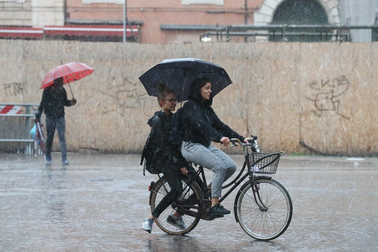 Temporali, 24 ore di allerta gialla nel Ferrarese