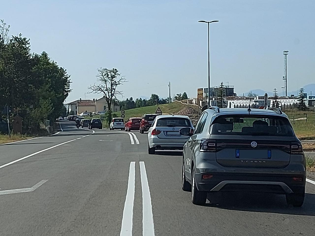Boom di turismo: lunghe code in Appennino per un Ferragosto in montagna