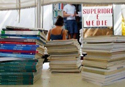 Costo dei libri, che salasso per i modenesi: ecco i prezzi scuola per scuola