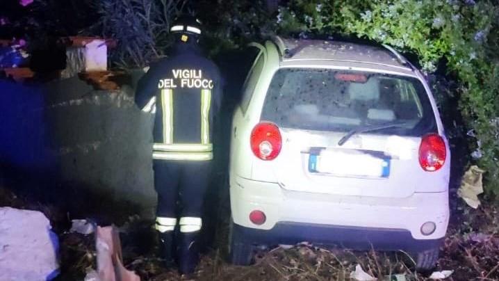 Schianto nella notte lungo la Sassari-Sorso: un ferito trasportato in ospedale