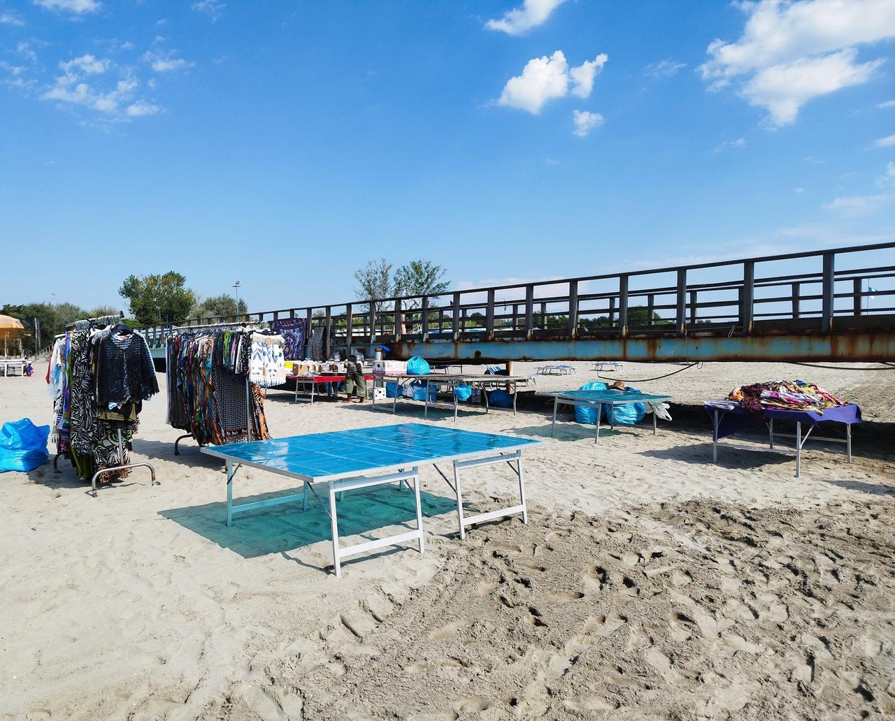 Lido Volano, abusivi in spiaggia: multe da 20mila euro