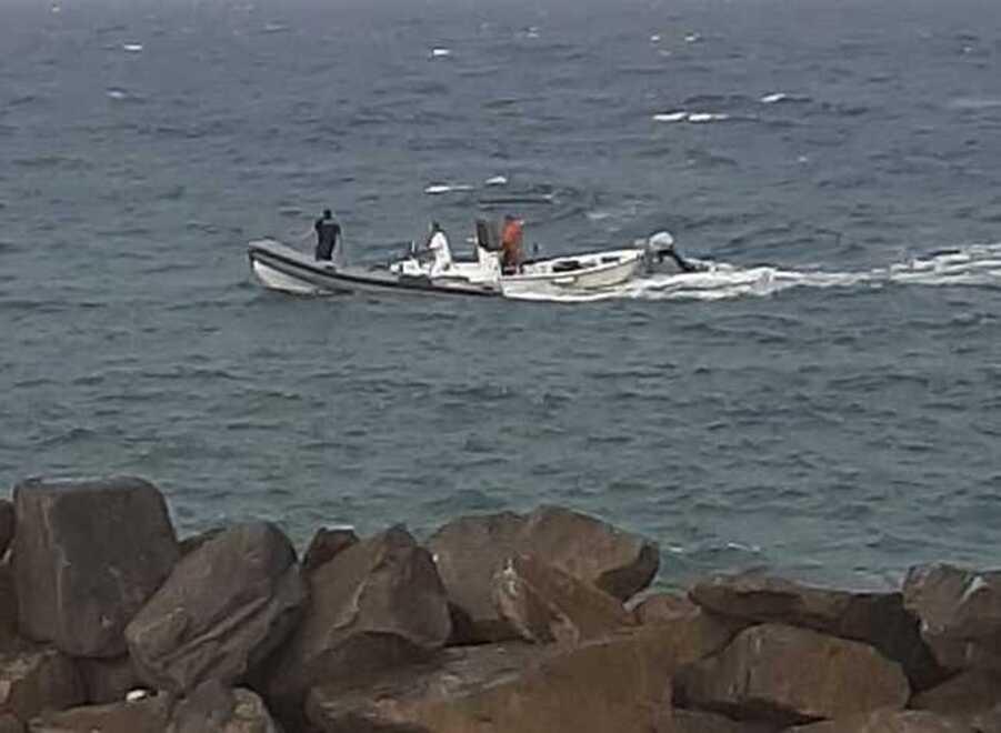 Barca in avaria, coppia di livornesi salvata da due nocchieri dell’Accademia navale&nbsp;<br>
