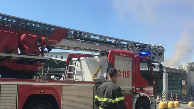 Incendio all’Esselunga di Sesto, riapertura prevista solo nel 2025: lo stop riguarda anche altri negozi