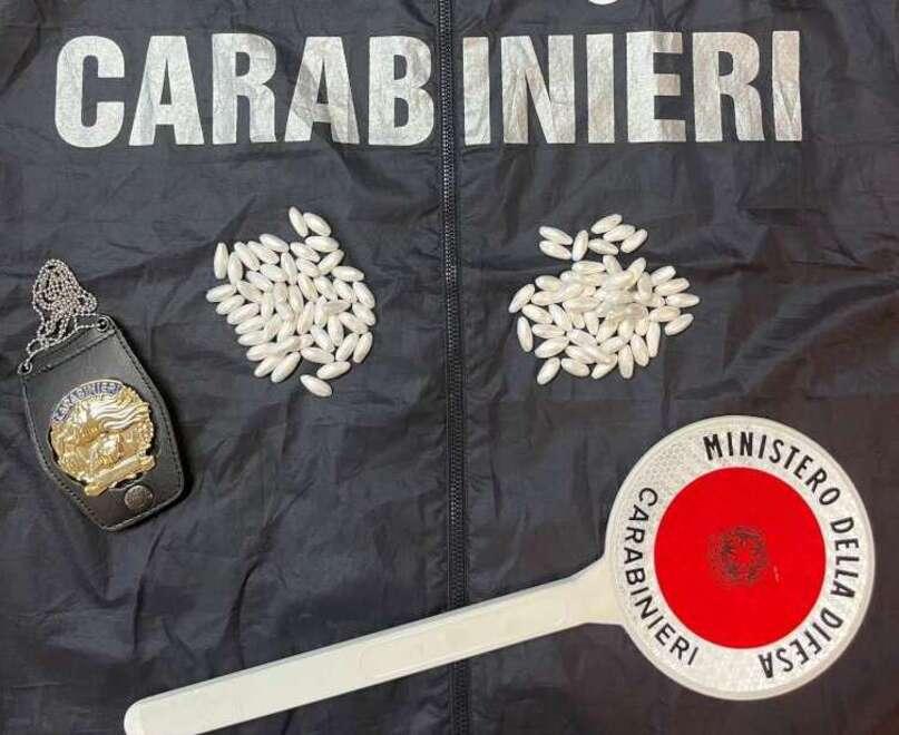 Ferrara, cento dosi di cocaina nel marsupio: pusher finisce in manette al Barco