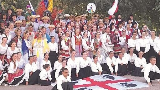 Oggi a Ossi il fascino del folklore mondiale - La Nuova Sardegna