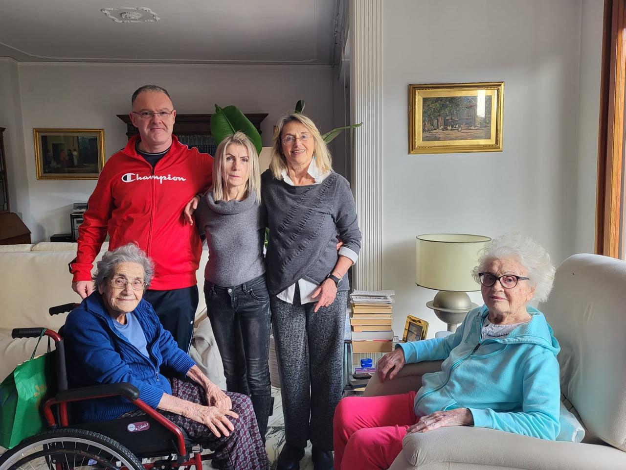 Tina e Adi, amiche livornesi da sempre: festeggeranno insieme i loro 100 anni