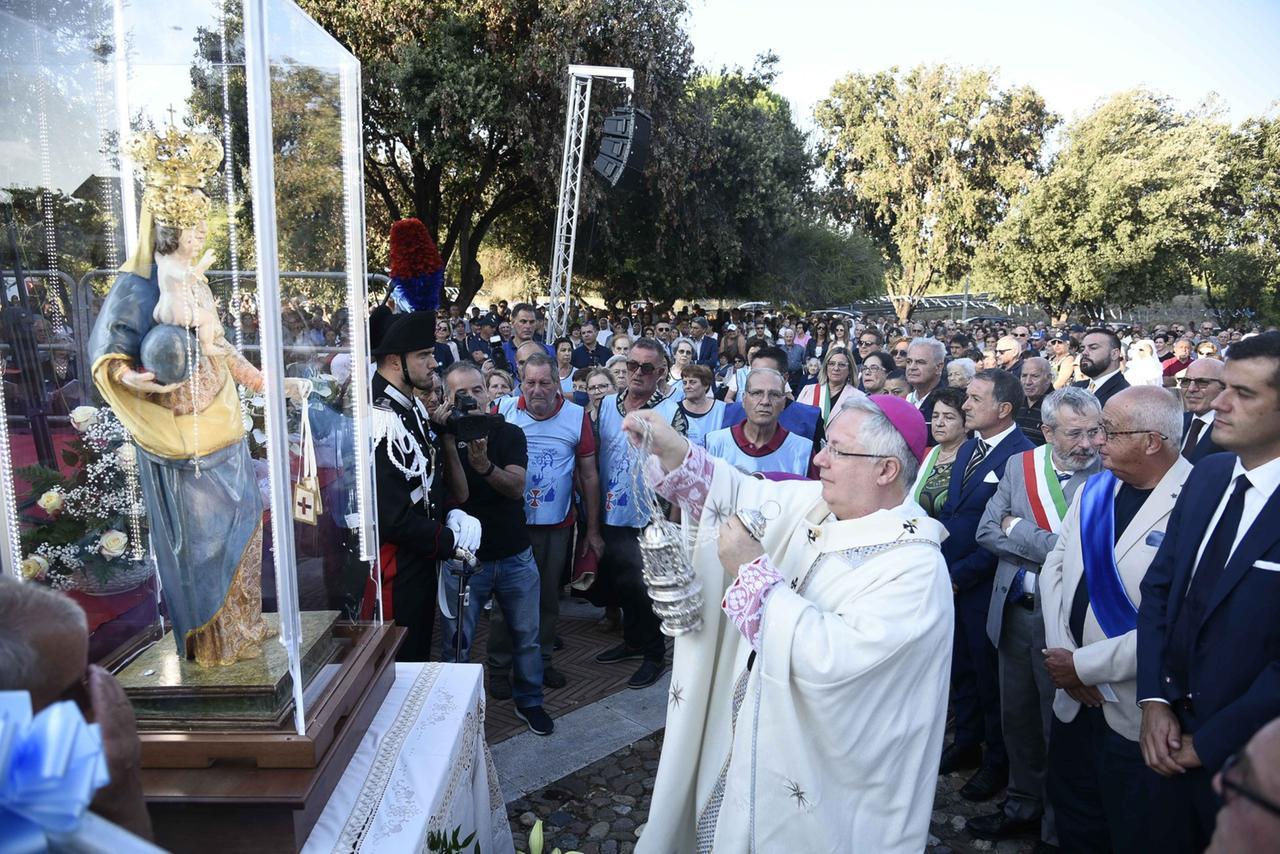 La grande festa di fede a Oristano con la Madonna del Rimedio
