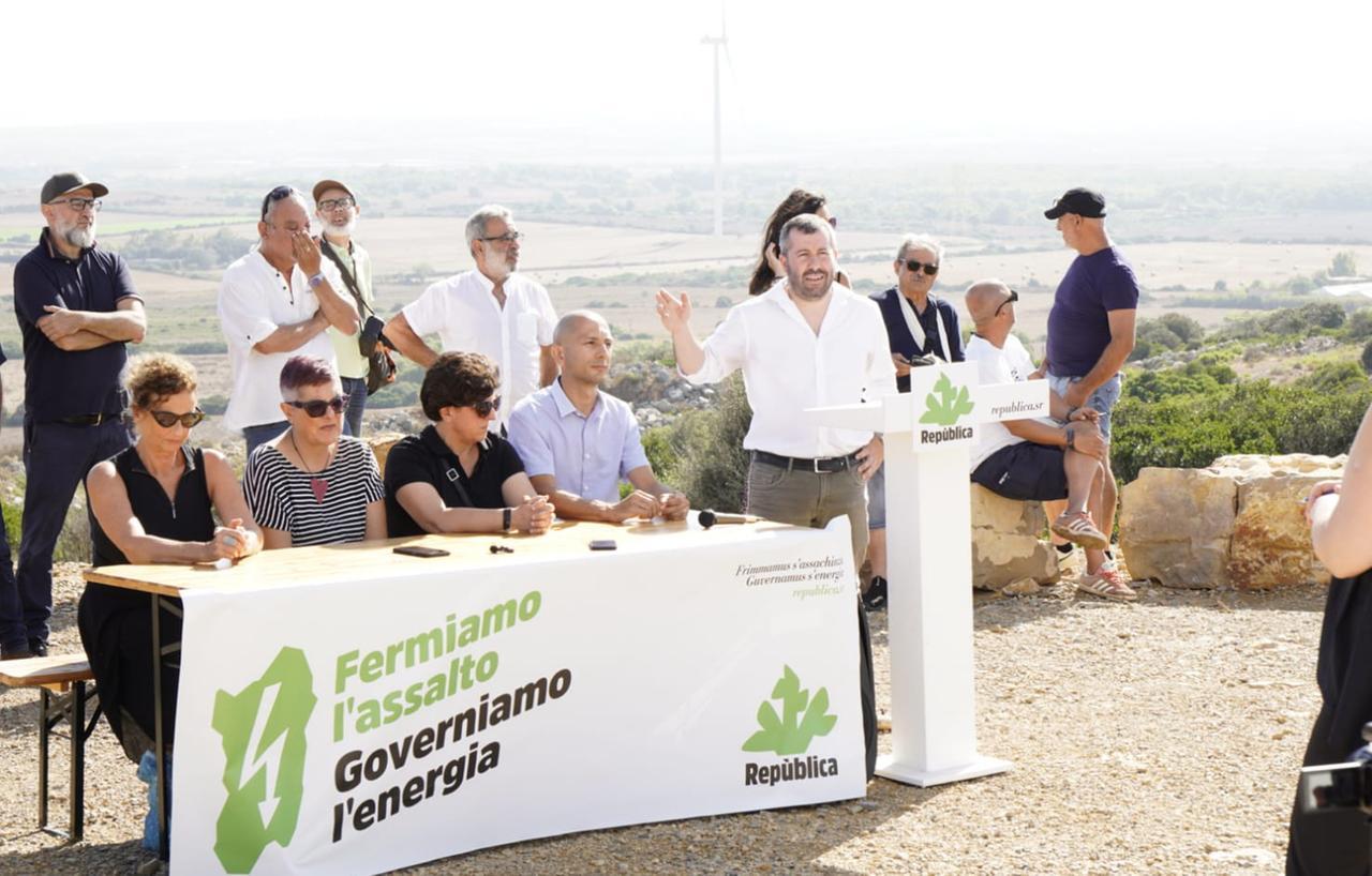 Gli indipendentisti di Repùblica: «Fermiamo l’assalto e governiamo l’energia»