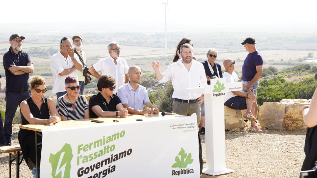 Gli indipendentisti di Repùblica: «Fermiamo l’assalto e governiamo l’energia»