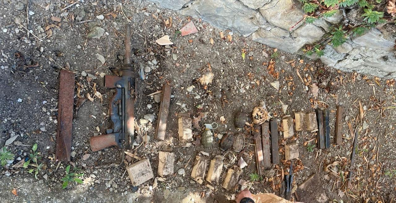 Prignano, ritrovati un mitragliatore e quattro bombe della Seconda Guerra Mondiale