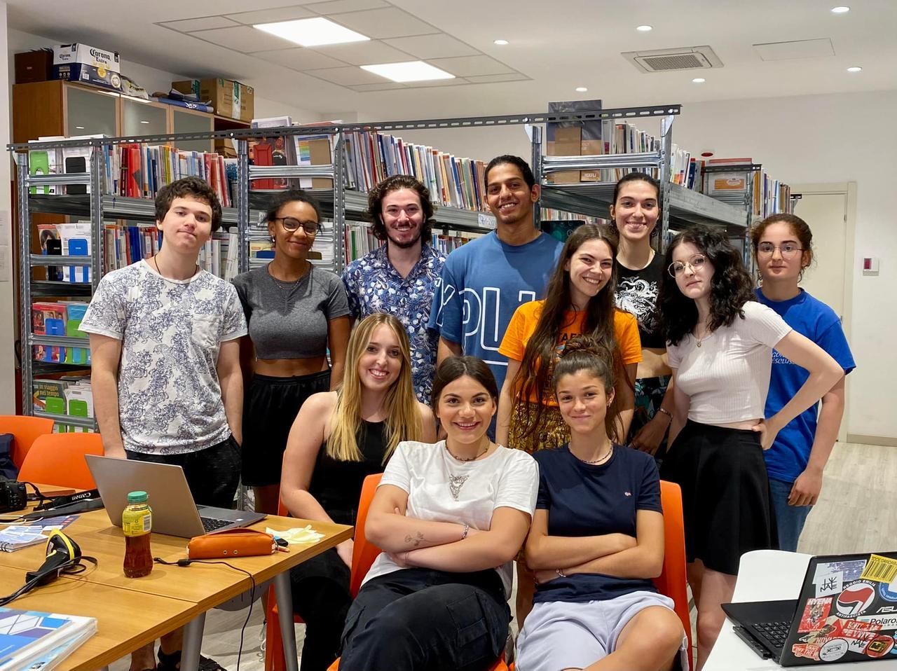 Libri di testo, in via Cassoli apre il mercatino dell’usato