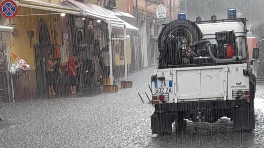 Ondata di maltempo: nubifragi e trombe d’aria a Sassari, Bosa, Porto Torres, Badesi e Sorso – Guarda i video