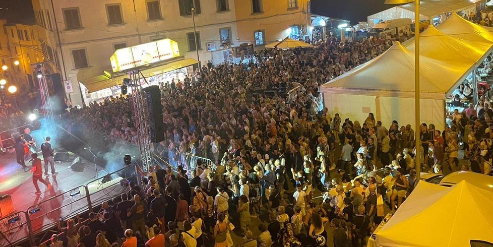 
	La Sagra della patata fritta, tradizionale appuntamento estivo di Santa Maria a Monte (foto d'archivio)

