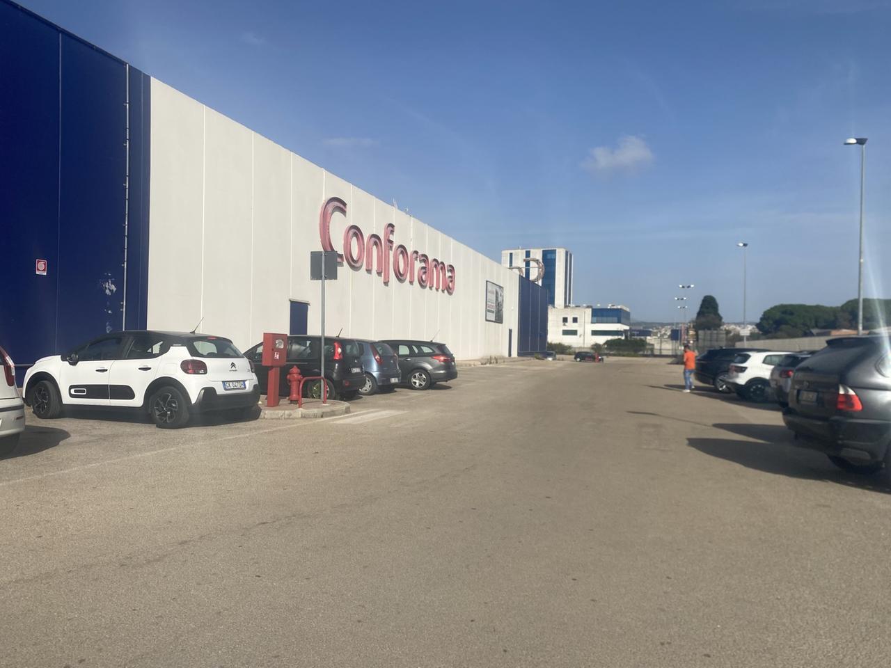 Predda Niedda il parcheggio di Conforama