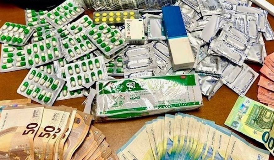 Casa di prostituzione a Lido Scacchi, un arresto