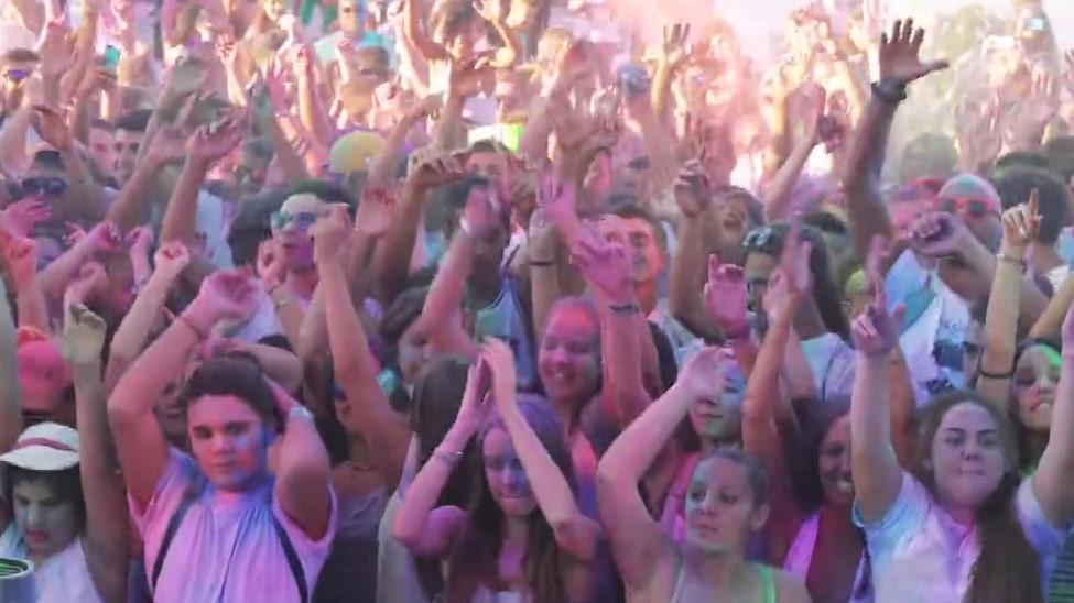Torna l’Holi dance festival a Budoni e compie dieci anni