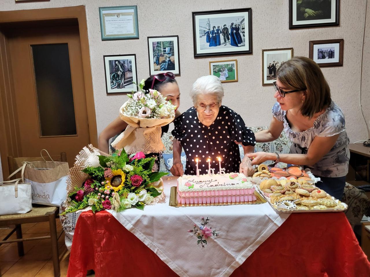 Sorradile festeggia i 105 anni di nonna Maurizia Congiu