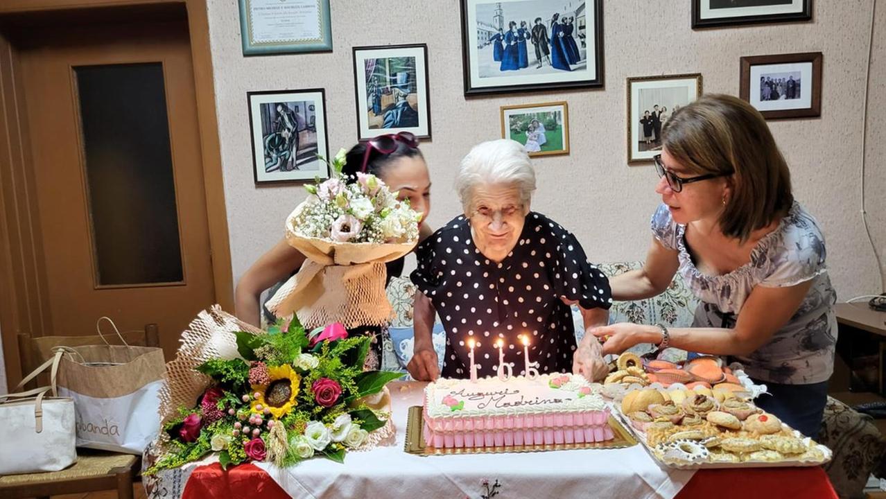 Sorradile festeggia i 105 anni di nonna Maurizia Congiu