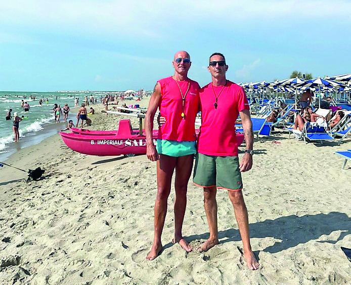 
	Raffaele Colombi di Pisa e Daniele Fastame di Livorno, i due bagnini esperti che hanno soccorso le signore

