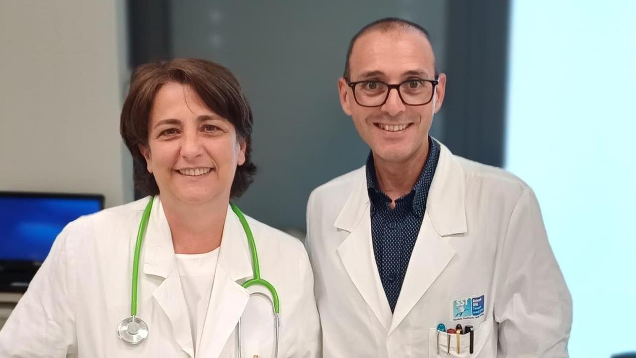 Barbara Canari Venturi, responsabile della Pneumologia di Lucca e il direttore sanitario dell’ospedale di Lucca, Spartaco Mencaroni