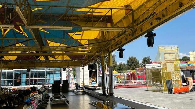 Lucca, scocca l’ora del Luna Park: attrazioni gratis per un’ora