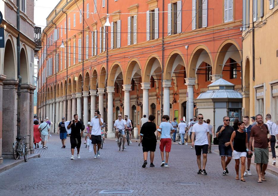 Modena, bando-flop per il commercio: «Non ci hanno informati»<br>
