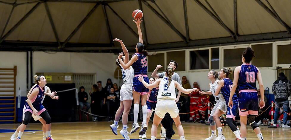 Una partita della Pielle femminile (foto Masini/Agenzia Silvi)