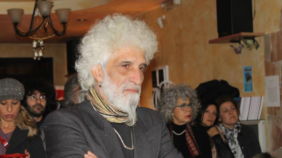Porto Torres, addio al cantautore Marco Perantoni