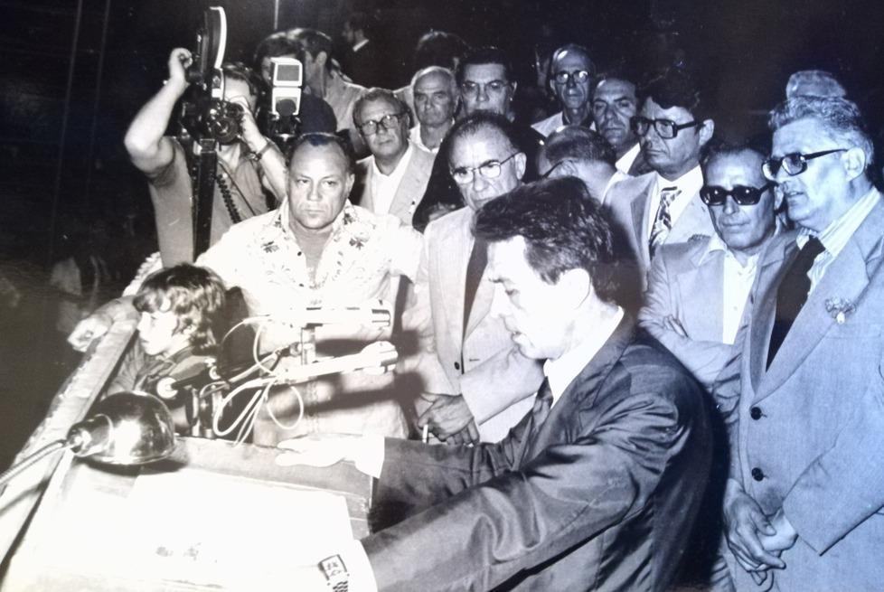 A Livorno 49 anni fa l’incontro segreto Berlinguer-Carrillo tra via San Francesco e via Piave: «Ecco come andò»